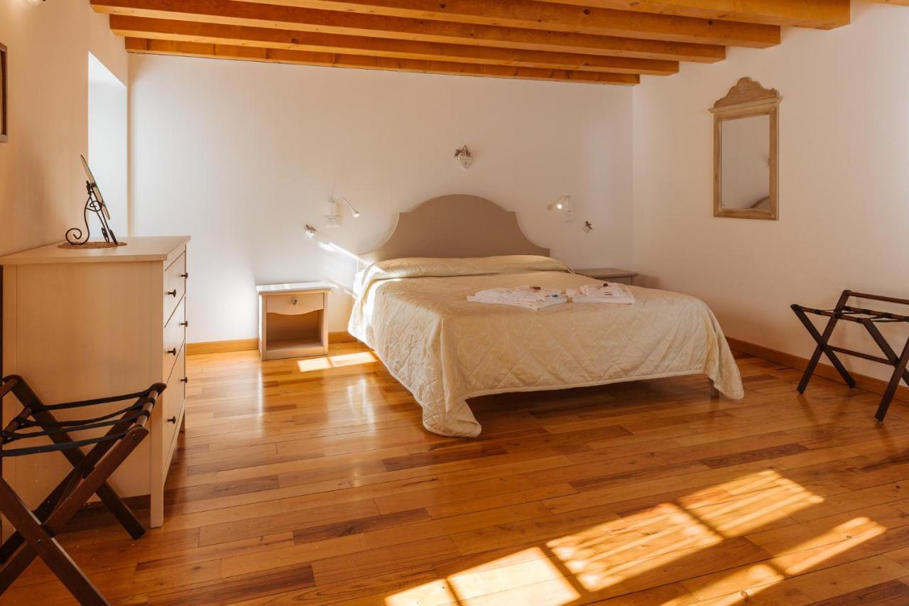 Albergo Diffuso Polcenigo P.Lacchin Exteriör bild